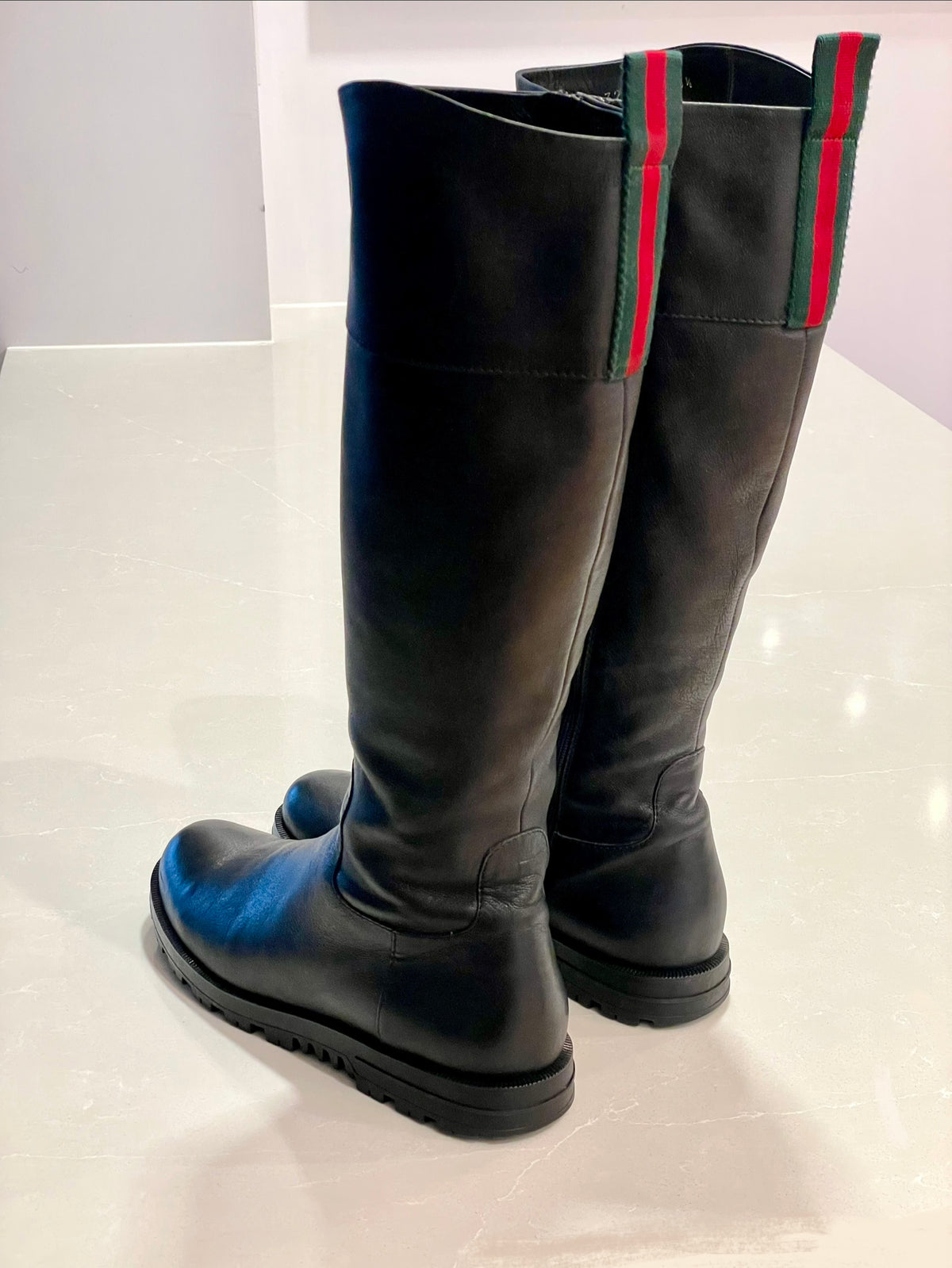 Gucci Black Leather High Boots with Signature Brand’s Ribbon