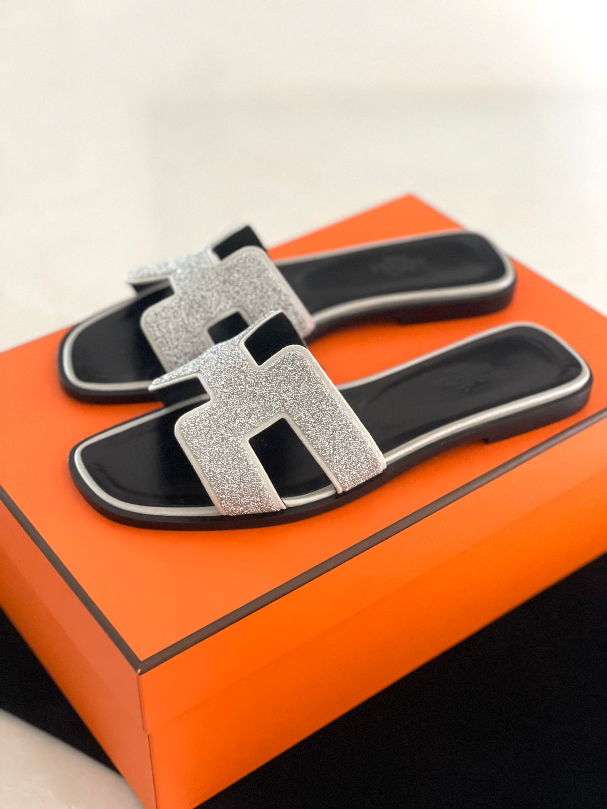 Hermès Oran Silver glitter Slide Sandals