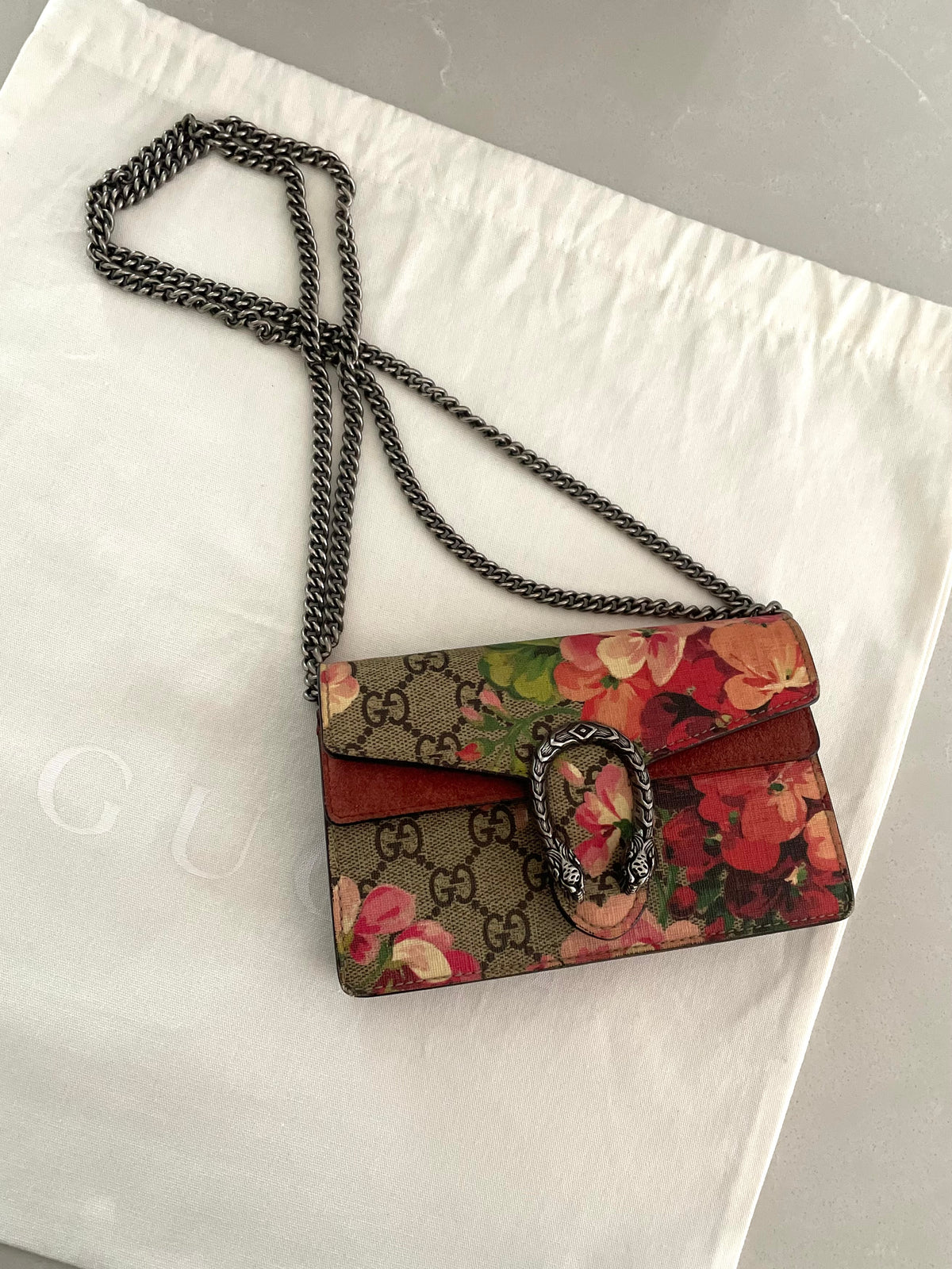 Gucci Dionysus GG Supreme Blooms Super Mini Authentic crossbody bag