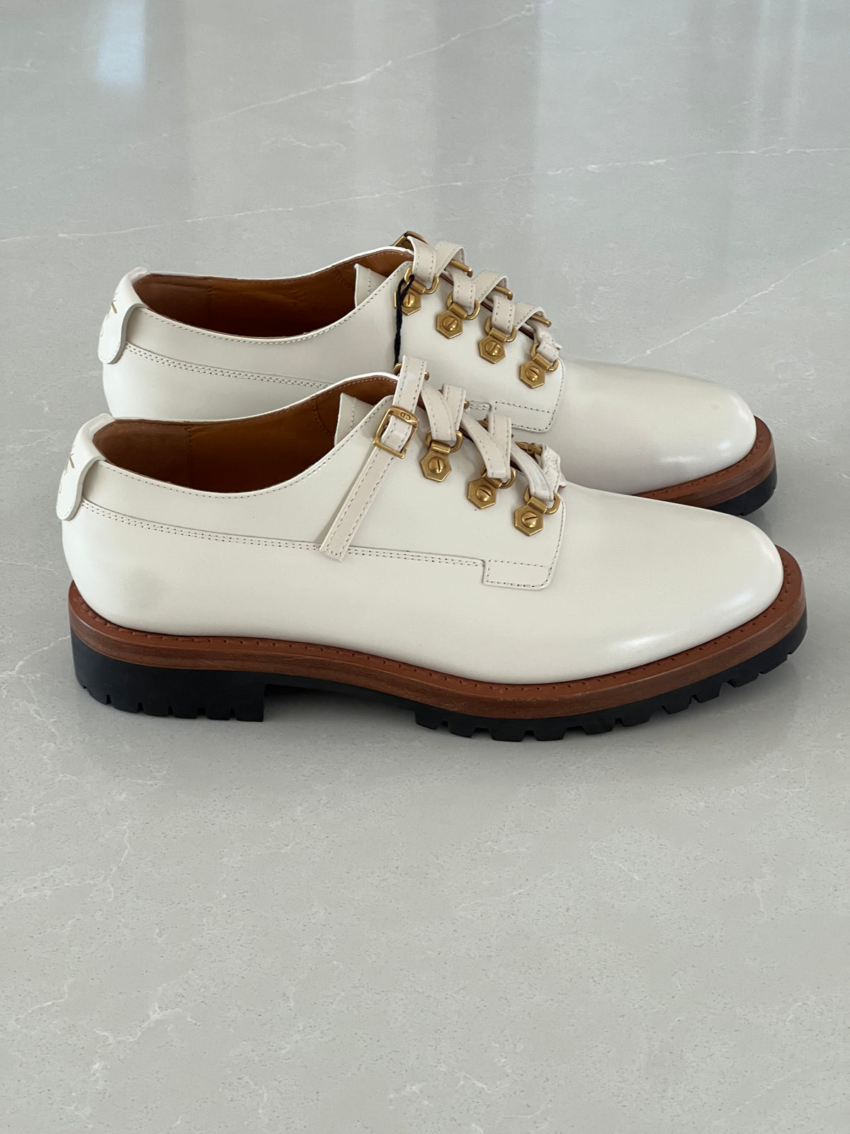 Dior Paris Oxford Derbies Ivory Lug-Sole with Gold Hardware